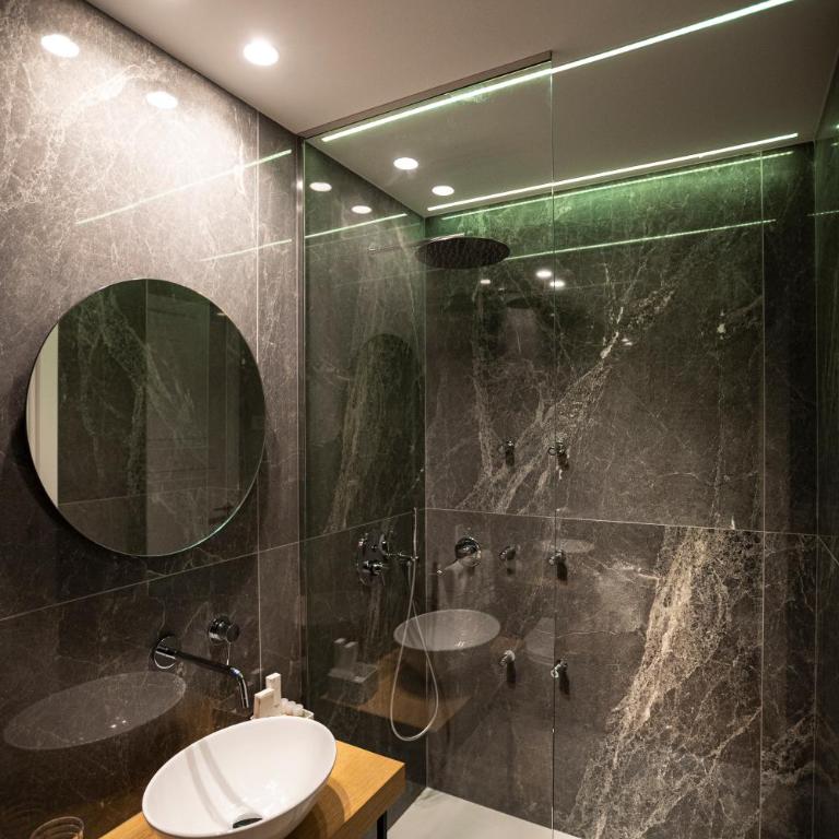 Vespri Luxury Rooms & Suites - Deluxe Room - 13