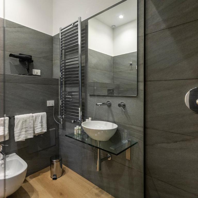 Vespri Luxury Rooms & Suites - Superior Double Room - 9