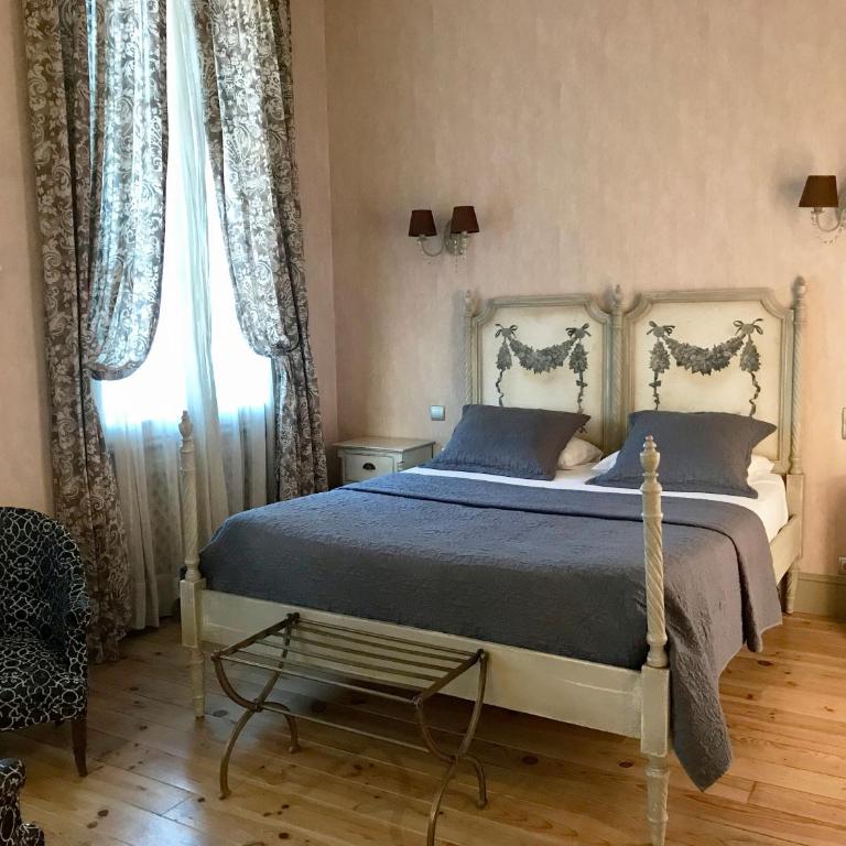 Demeure Saint Louis Historic manor, air-conditioned, free private parking, City 700m, WIFI, view - Classic Doppelzimmer - 23