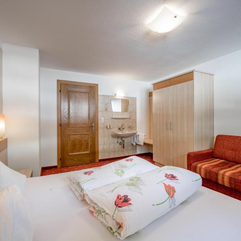 Pension Granbichler - Apartment mit 2 Schlafzimmern und Balkon - 1
