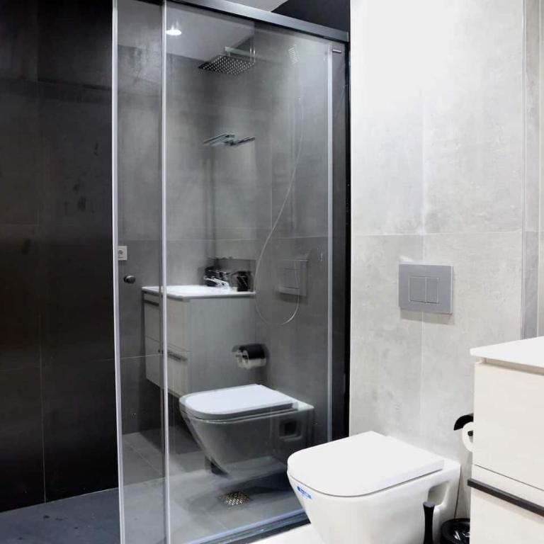 Piso Reformado a 2 Min del Casco Viejo Con Garaje Gratis - Two-Bedroom Apartment - 28
