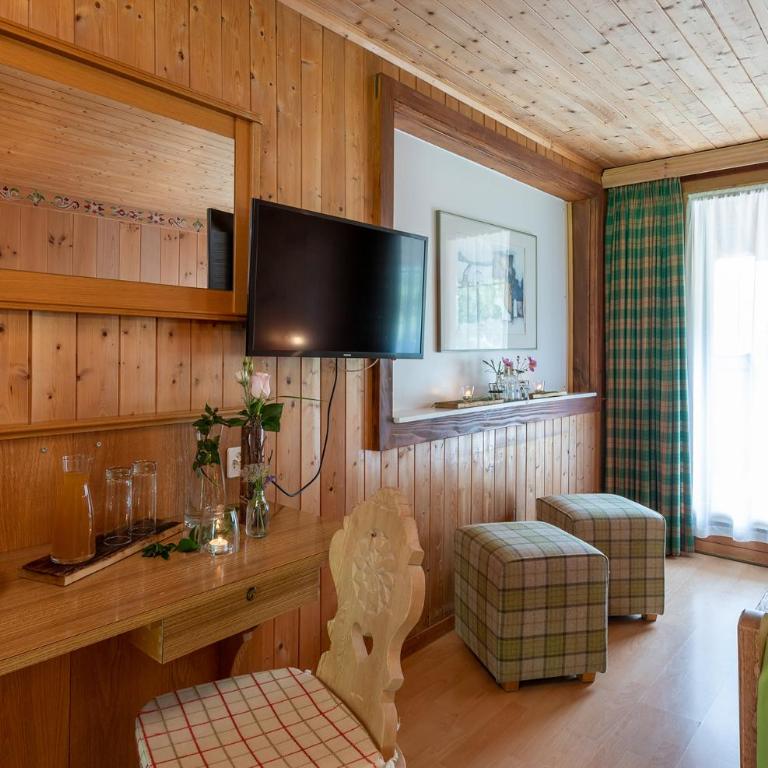 Salzano Basic Rooms Interlaken - Double Room - 10