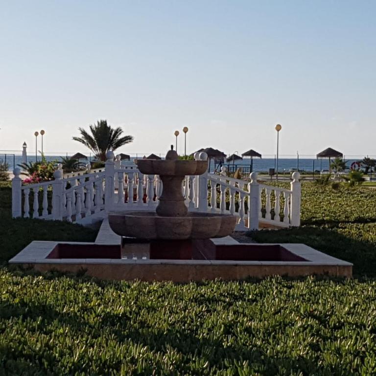 Casa baja preciosa con jardín privado en primera línea naturista! - Apartamento de 1 dormitorio - 40