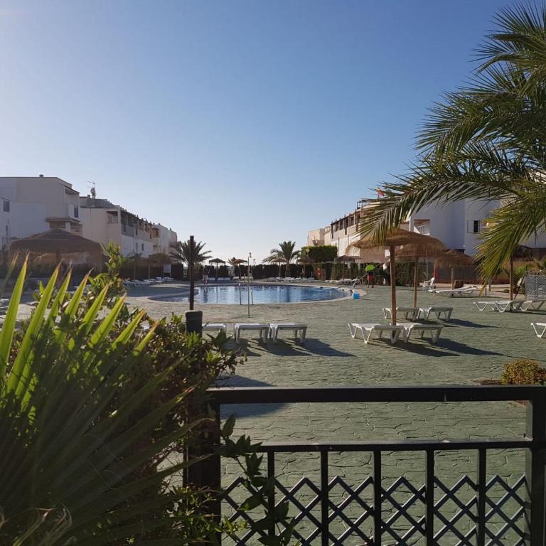 Casa baja preciosa con jardín privado en primera línea naturista! - Apartamento de 1 dormitorio - 41