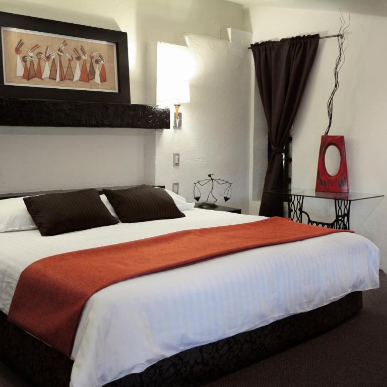 Aztic Hotel and Executive Suites - Studio - 4