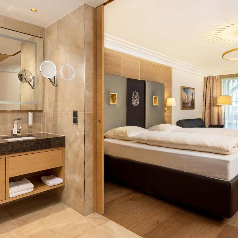 Hotel Friesacher - Deluxe Doppelzimmer - 4