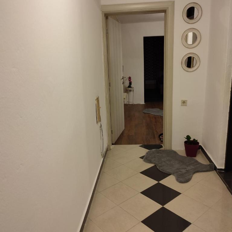 V&J apartments - One-Bedroom Apartment - 15