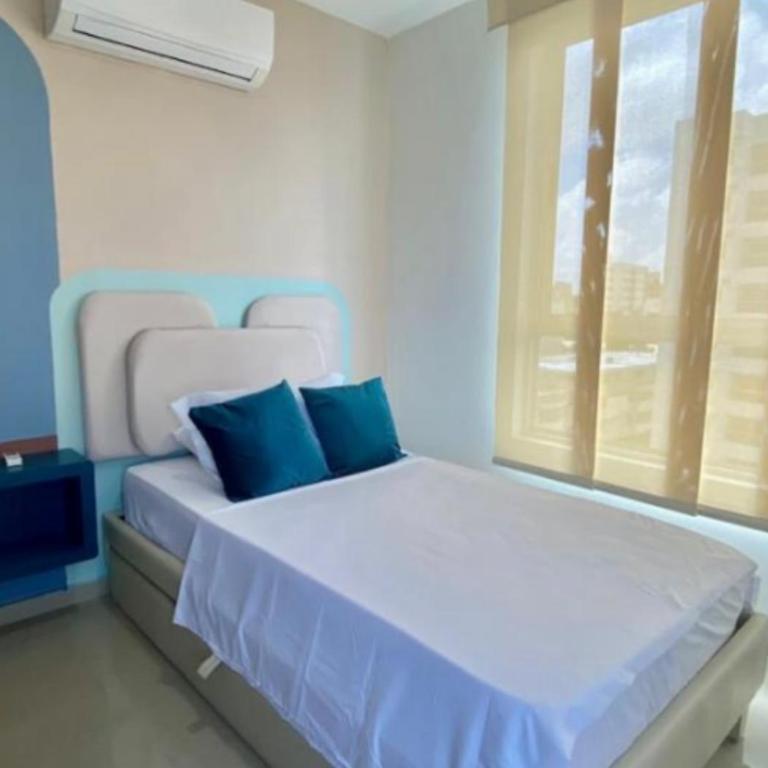 Apartamento en Sector Ciudad Jardin Barranquilla cerca al Centro Comercial Unico - Apartamento de 3 dormitorios - 5