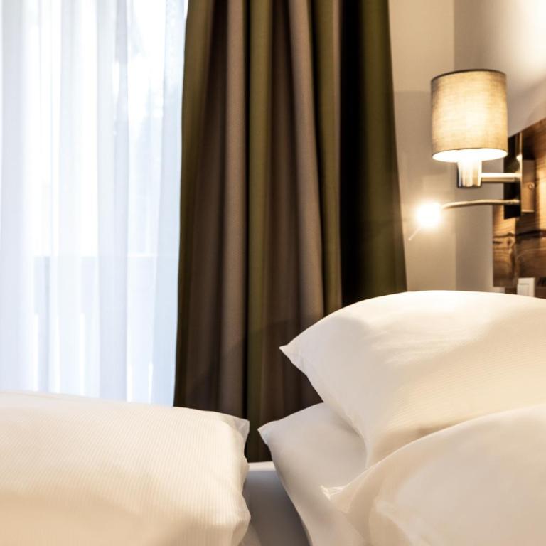 Der Alpenblick - Doppelzimmer mit Balkon - 5