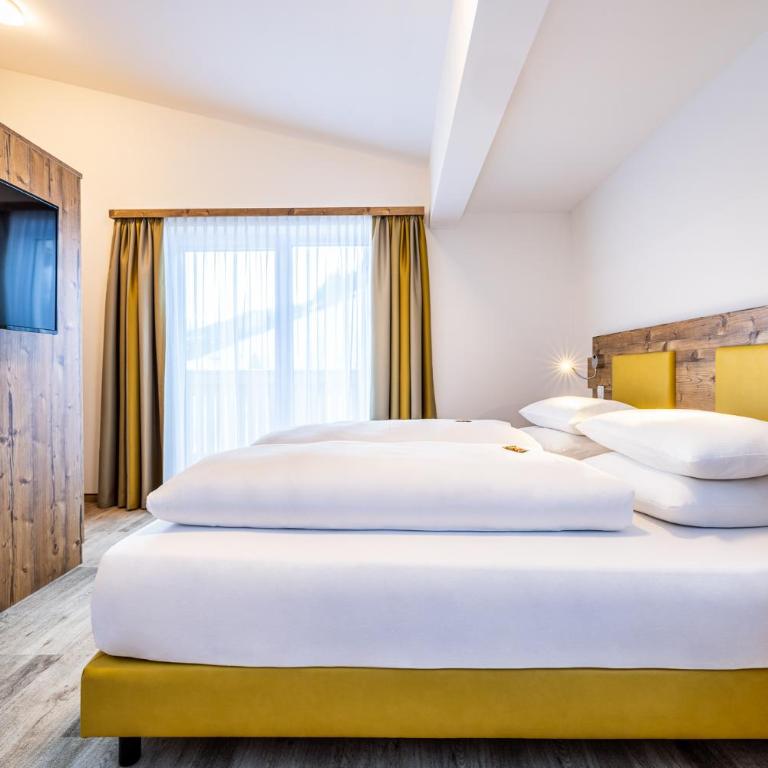Der Alpenblick - Deluxe Doppelzimmer mit Balkon - 7