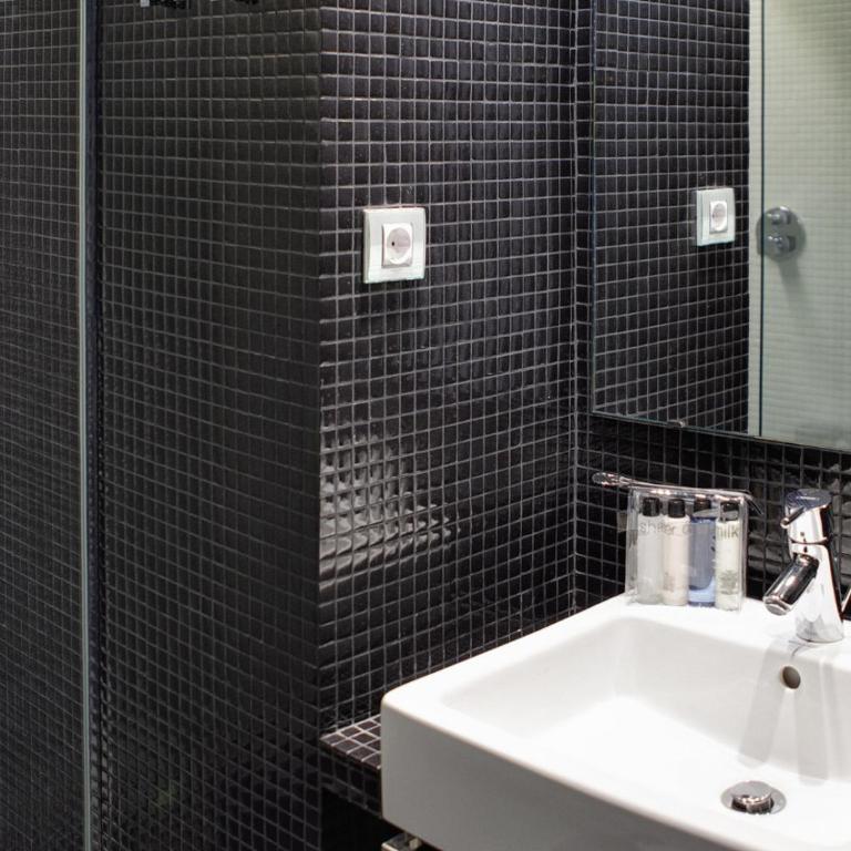 Hotel Gran Derby Suites, a Small Luxury Hotel of the World - Family Suite - 4