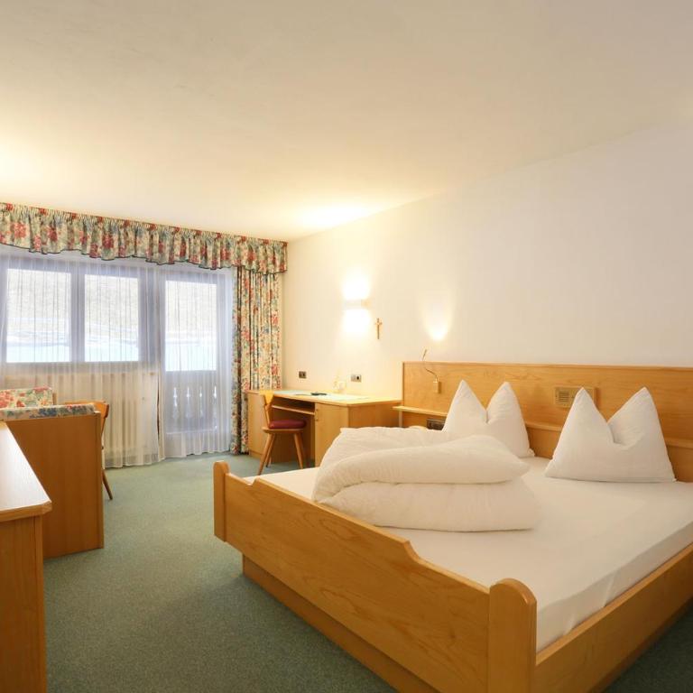 Alpenhotel Ratsberg 1650m - Ampia Camera Matrimoniale - 9