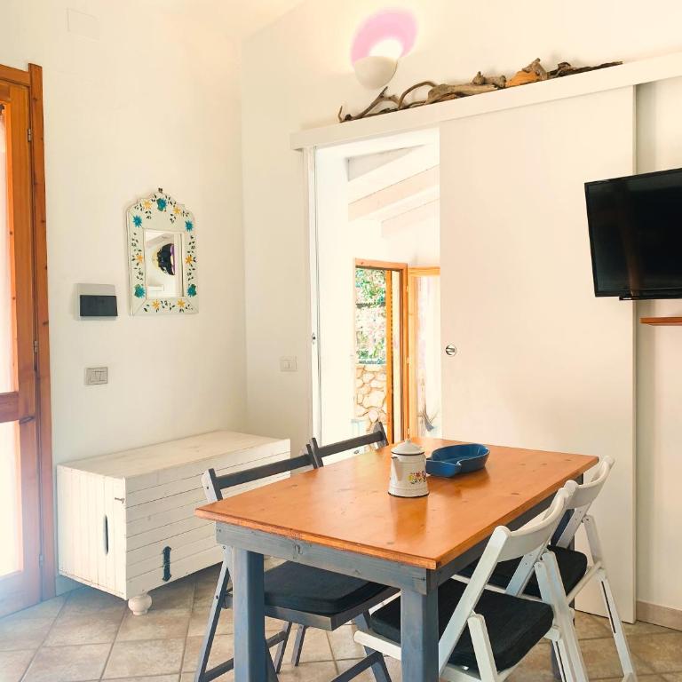 La Vela Summer House - FREE WIFI - 700mt from the beach - Casa con 2 Camere da Letto - 16