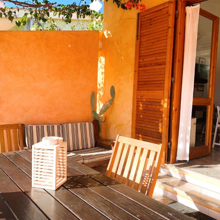 La Vela Summer House - FREE WIFI - 700mt from the beach - Casa con 2 Camere da Letto - 5