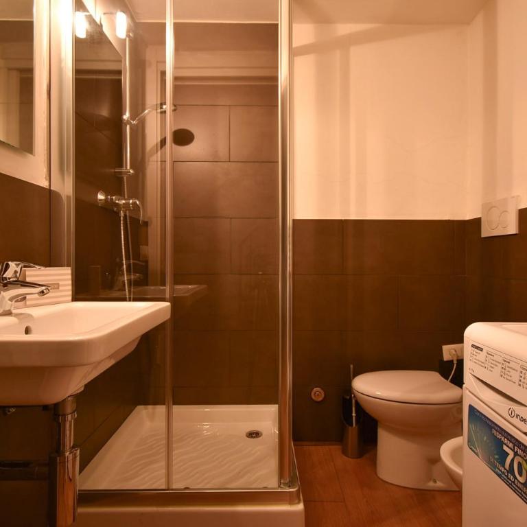 Luxury Battisti free Parking - Appartamento con 2 Camere da Letto - 8