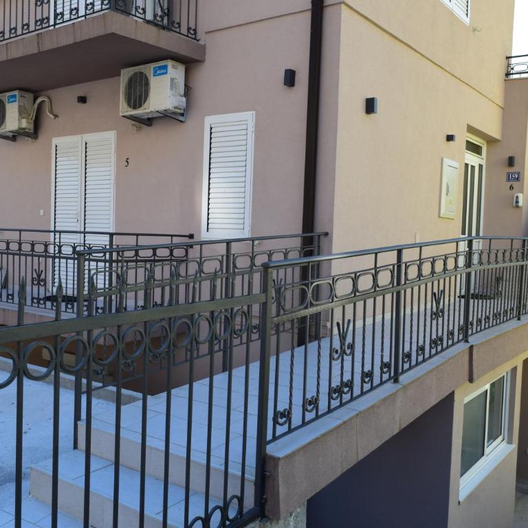 Apartmani BOBO - One-Bedroom Apartment - 23