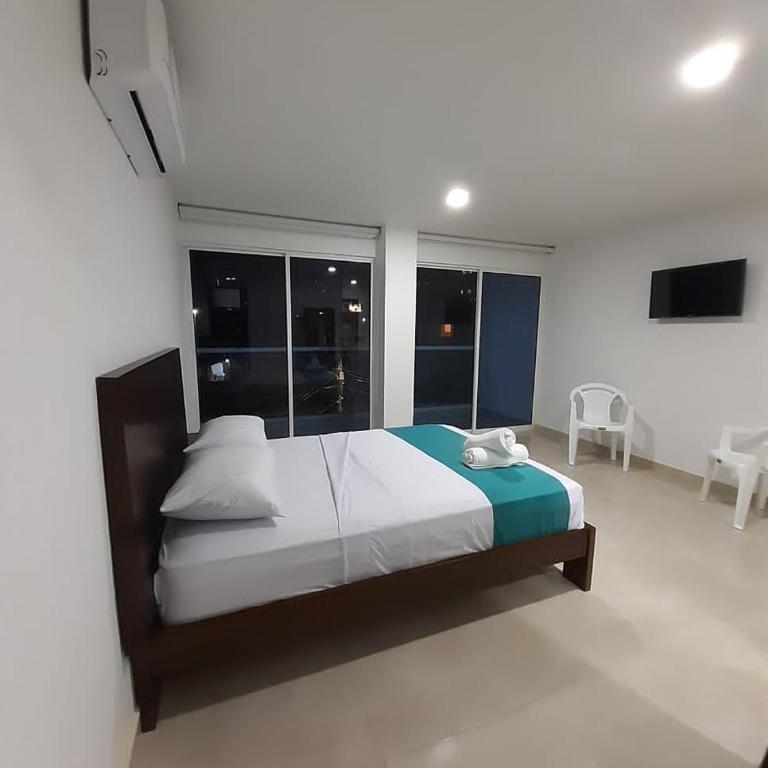 Mayva AprtaHotel - Deluxe Suite - 2