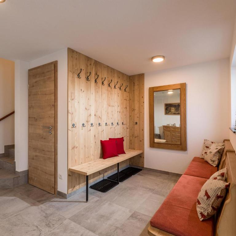 Dani's Ferienwohnung - Apartment mit 2 Schlafzimmern und Dusche - 2