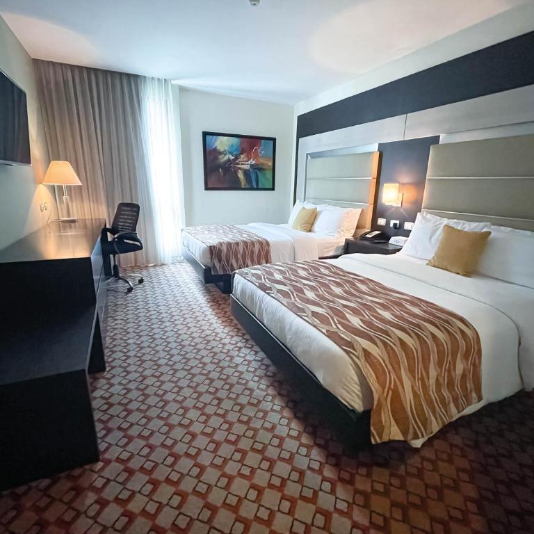 Waldorf Hotel - Deluxe Twin Room - 3