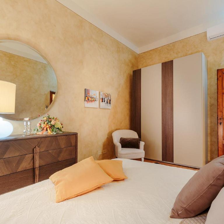 Casa Rosemary, Convenient 3 bedrooms flat in central Lucca with air conditioning - Appartamento con 3 Camere da Letto - 10