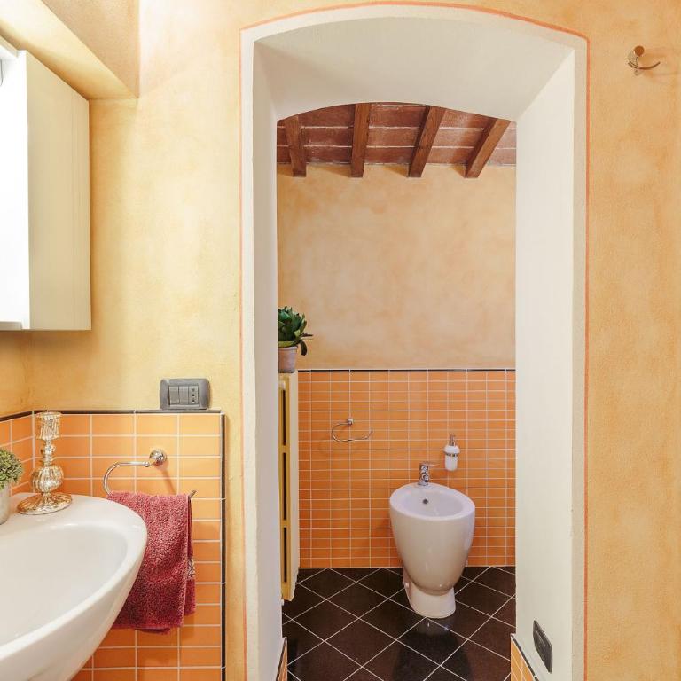 Casa Rosemary, Convenient 3 bedrooms flat in central Lucca with air conditioning - Appartamento con 3 Camere da Letto - 27