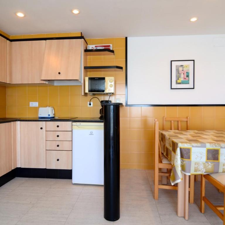 Treputxell 1-2 - Apartment with Sea View - 17