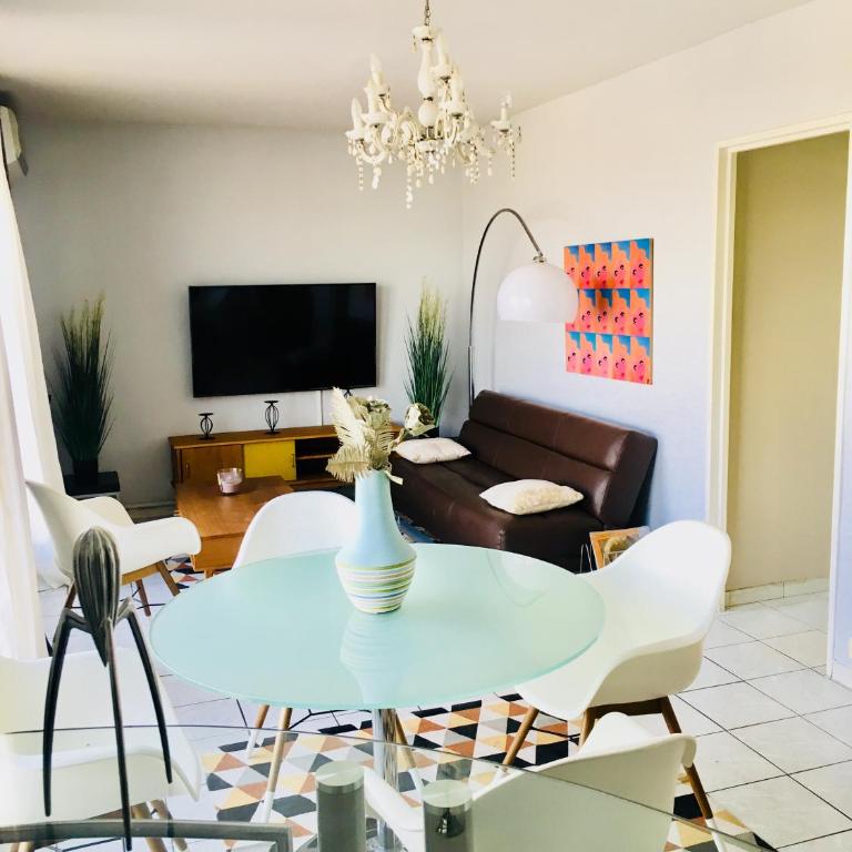 Les hauteurs de la Capelette - One-Bedroom Apartment - 3