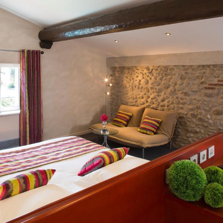 Auberge Du Roua - Chambre Confort - Vue sur Piscine - 8