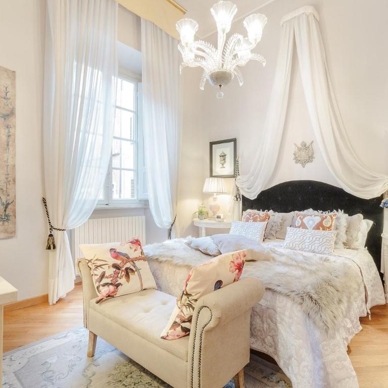 Casa San Giovanni, Romantic LUCCA apartment With View Over a Church - Apartamento de 2 dormitorios - 3