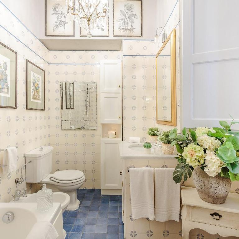 Casa San Giovanni, Romantic LUCCA apartment With View Over a Church - Apartamento de 2 dormitorios - 30