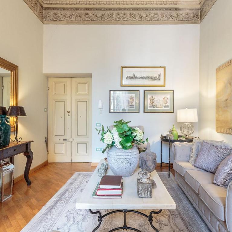Casa San Giovanni, Romantic LUCCA apartment With View Over a Church - Apartamento de 2 dormitorios - 7