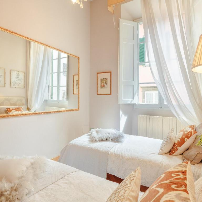 Casa San Giovanni, Romantic LUCCA apartment With View Over a Church - Apartamento de 2 dormitorios - 14