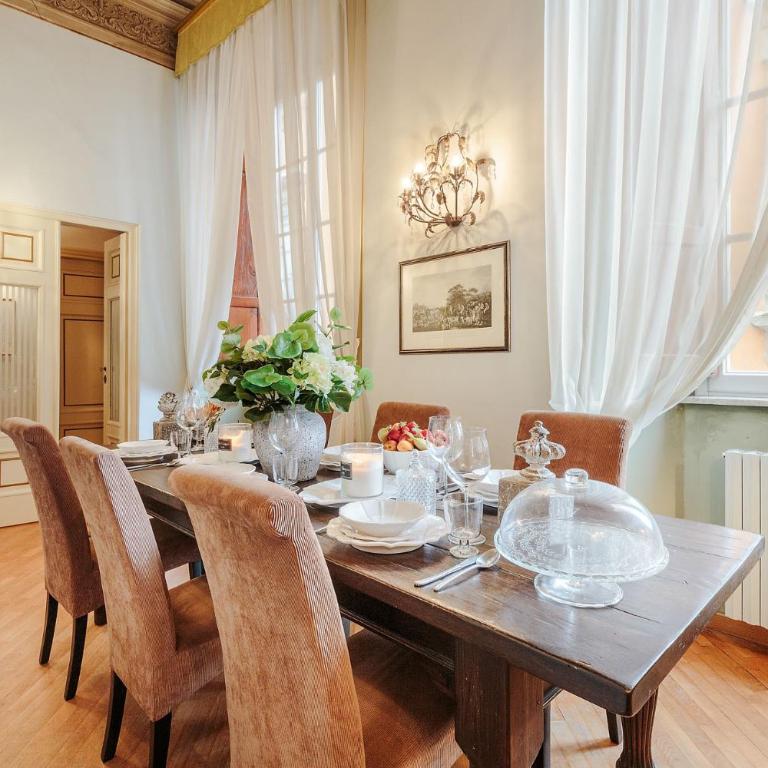 Casa San Giovanni, Romantic LUCCA apartment With View Over a Church - Apartamento de 2 dormitorios - 18