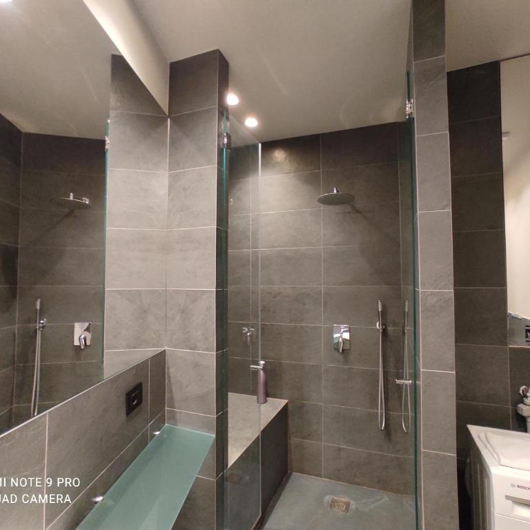 Solferino Apartment - One-Bedroom Apartment - 11