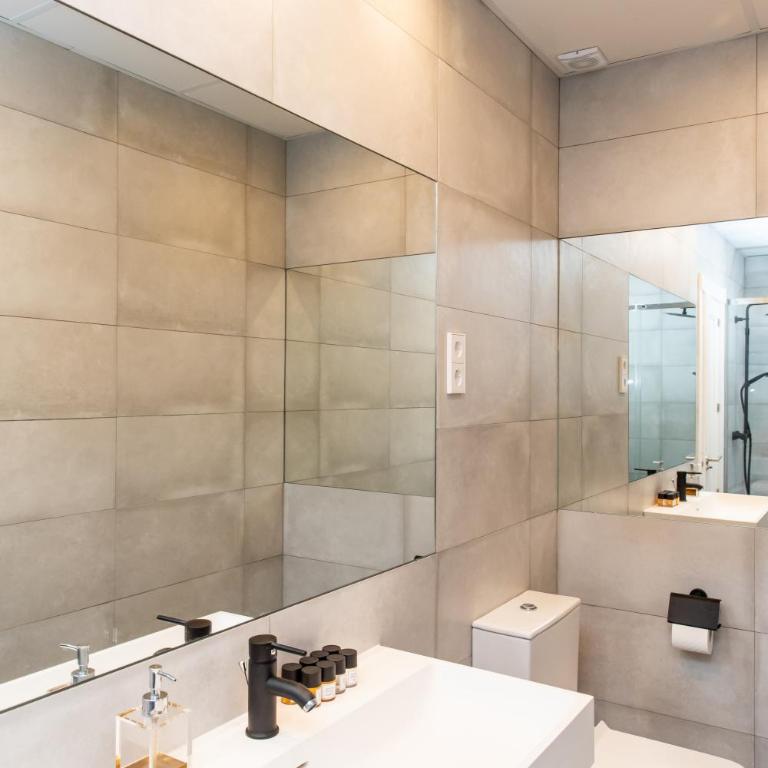 Apartamentos Principe 7 - Standard One-Bedroom Apartment - 9