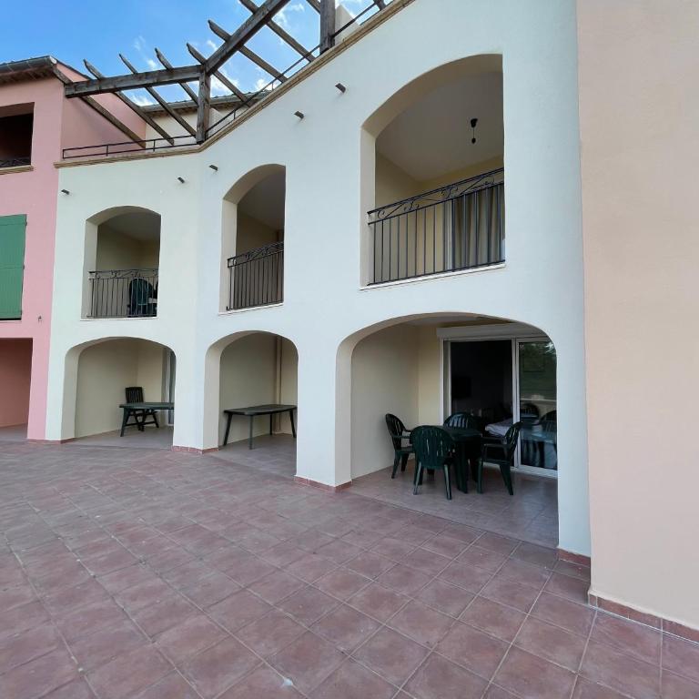 Studio sur le Domaine du Golf de Pont Royal - Appartement 1 Chambre - 20