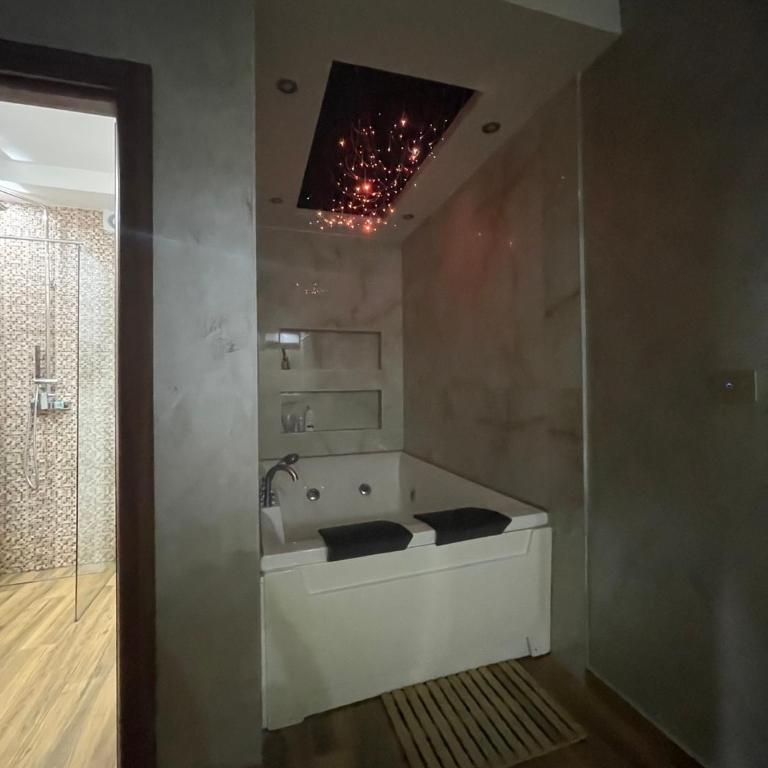 Airport Apartments - Deluks Soba - 3