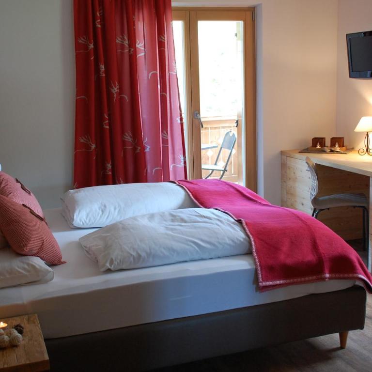 Monti Pallidi B&B Apartments - Superior Double Room with Balcony - 1