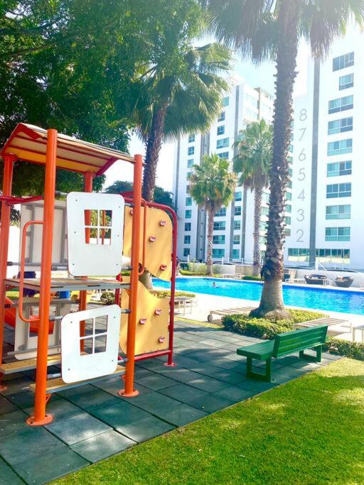 3 Recámaras Con Diseño Único En "Uno Urban Life" - Apartamento - 33