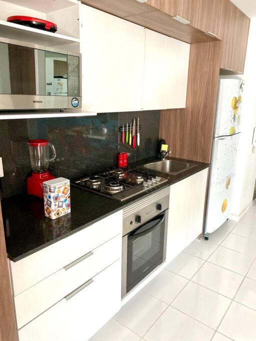 3 Recámaras Con Diseño Único En "Uno Urban Life" - Apartamento - 8