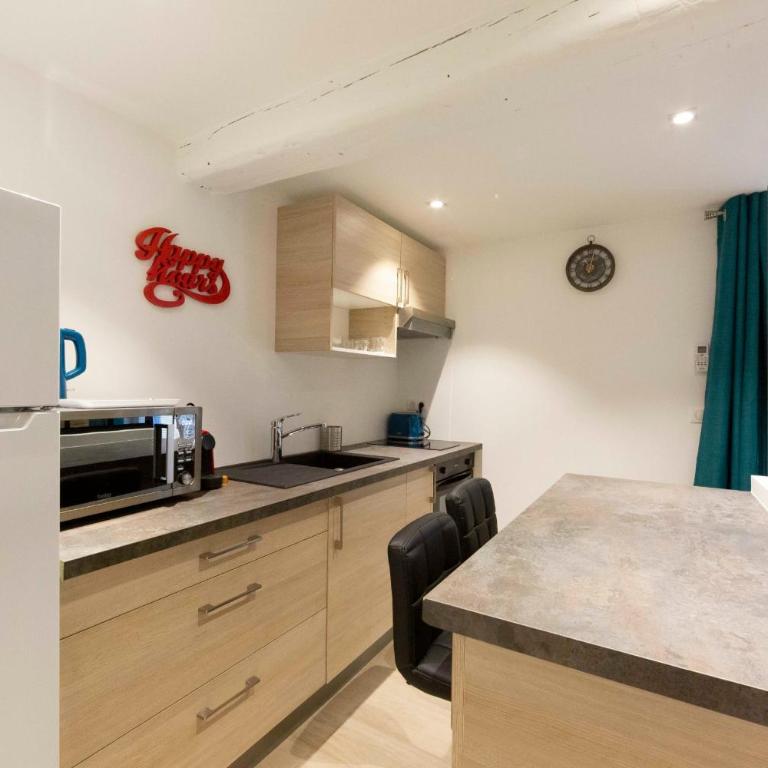 Brand-new atypical studio in rue Fourmillière - Appartement - 3