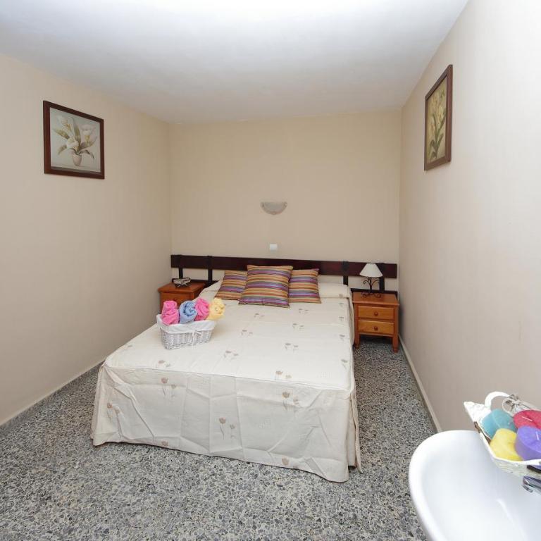 Pensión Aduar - Habitación Individual con baño compartido - 5