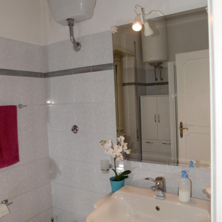 Emilios Home Entire Apartament up to 7 people - Casa Vacanze - 47