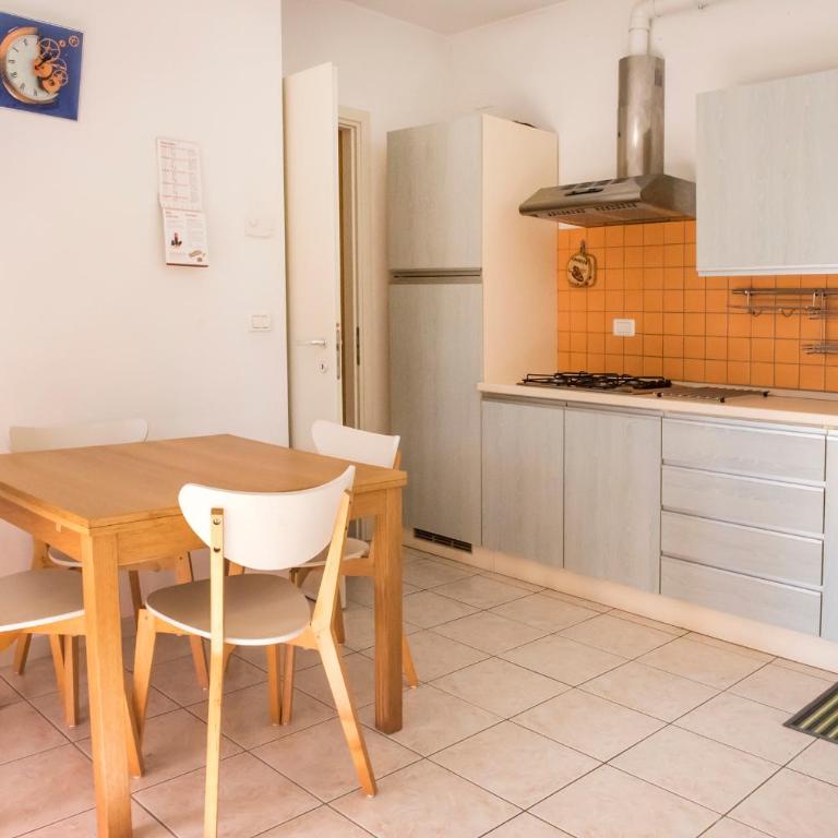 M273 - Marcelli, nuovo trilocale con giardino - Two-Bedroom Apartment - 4