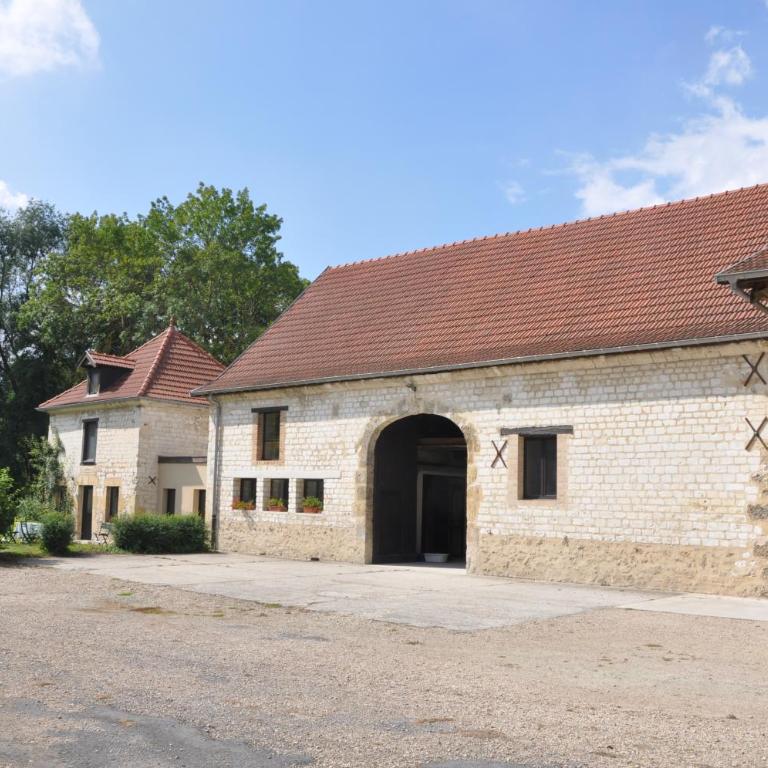 La Ferme de Vrilly - Chambre Double Deluxe (2 Adultes + 1 Enfant) - 1