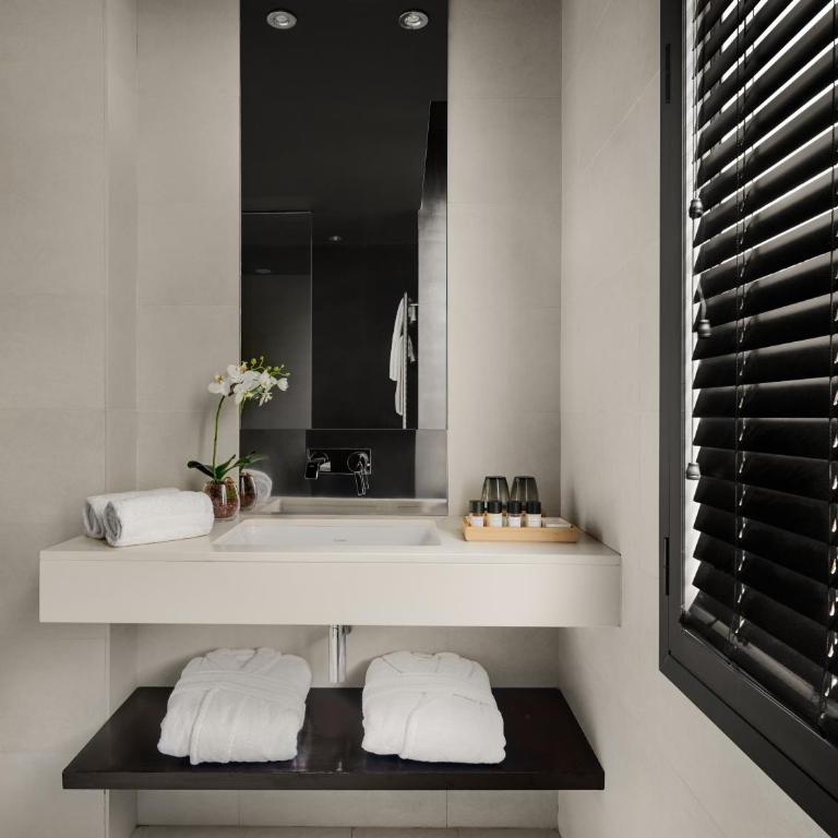 Hotel Casa Sagnier - Superior Double or Twin Room - 2