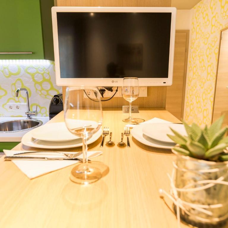 Room 4 & 5 Apartments - Apartment mit Balkon (für bis zu 5 Personen) – Erdgeschoss - 11