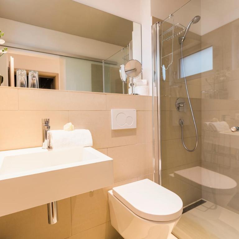 Room 4 & 5 Apartments - Apartment mit Balkon (für bis zu 5 Personen) – Erdgeschoss - 5
