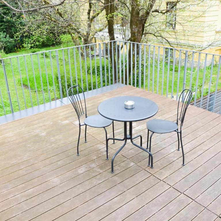 Room 4 & 5 Apartments - Deluxe Apartment-Studio mit Badewanne und großer Terrasse – 1. Etage - 3