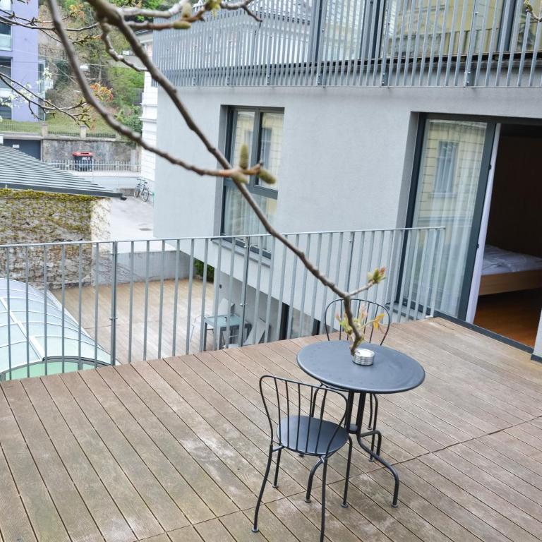 Room 4 & 5 Apartments - Deluxe Apartment-Studio mit Badewanne und großer Terrasse – 1. Etage - 1